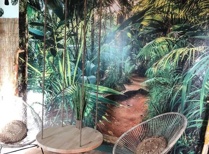 Les Pieds Dans L'eau Tropicana *